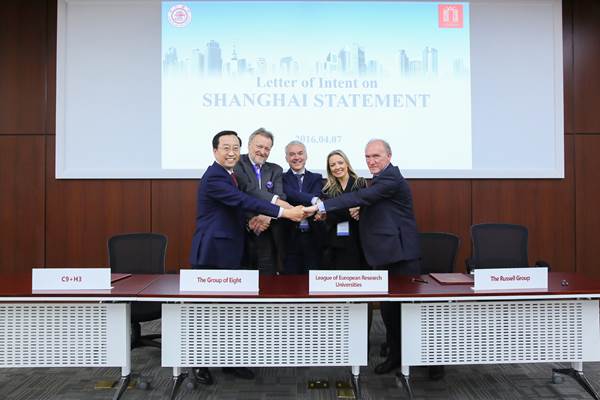 说明:http://news.sjtu.edu.cn/_mediafile/newsnet/2016/04/08/4mhi8dpxkj.jpg